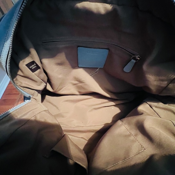 Coach Satchel Bag - EUC - Picture 12 of 17